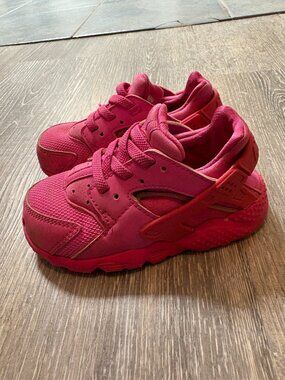 Nike toddler running shoes